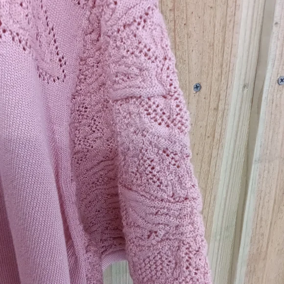 Alfred Dunner Dusty Rose Short-Sleeve Knit Top with Lace Yoke. NWOT - Picture 3 of 3